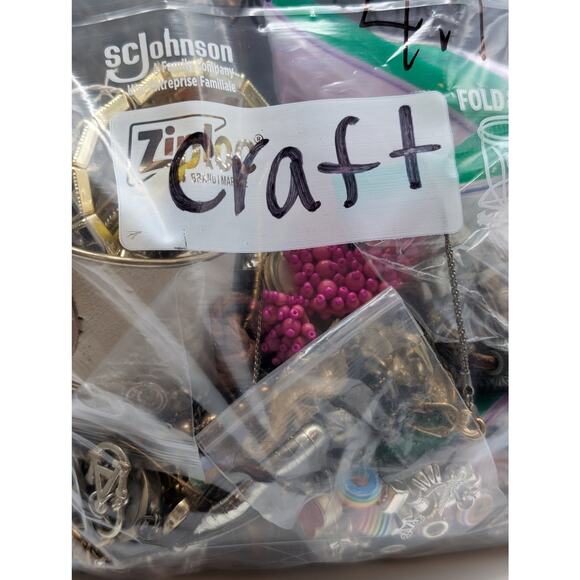 Jewelry Lot Udita Repurpose Bag Over 4 Pounds Beads & Possible Wearable Pieces - Picture 9 of 10